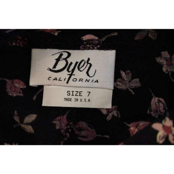 Vintage Flirty Floral Mini Skirt, Size 7 Skirt, Button Up Skirt, Byer California - Picture 7 of 8